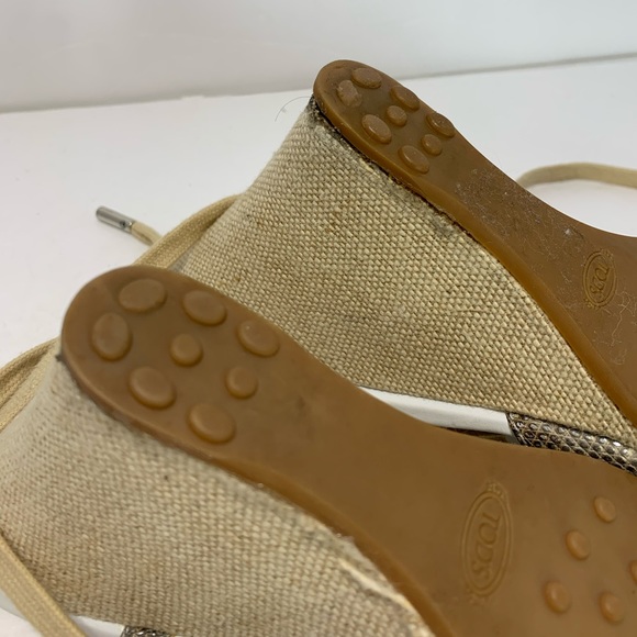 Tod’s beige tie up wedge sandals - Picture 8 of 8